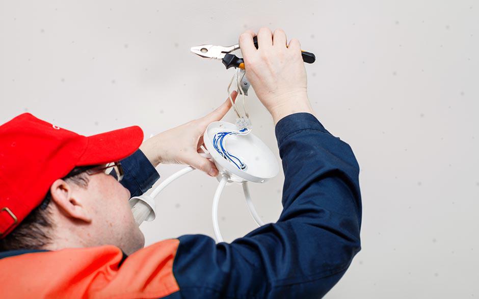 besoin d'un électricien Maule